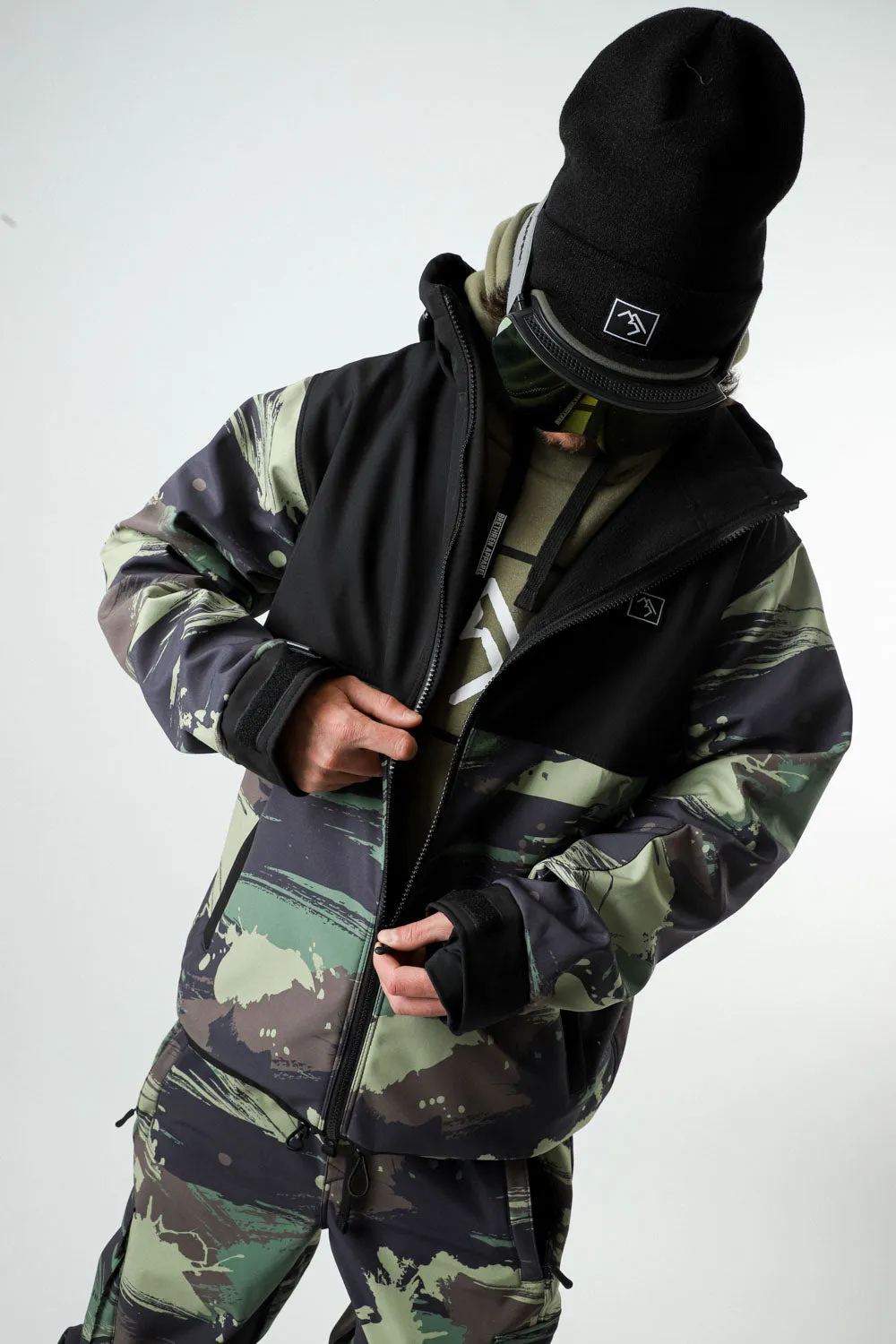 Access Full Zip Jacket - Black and Trapper