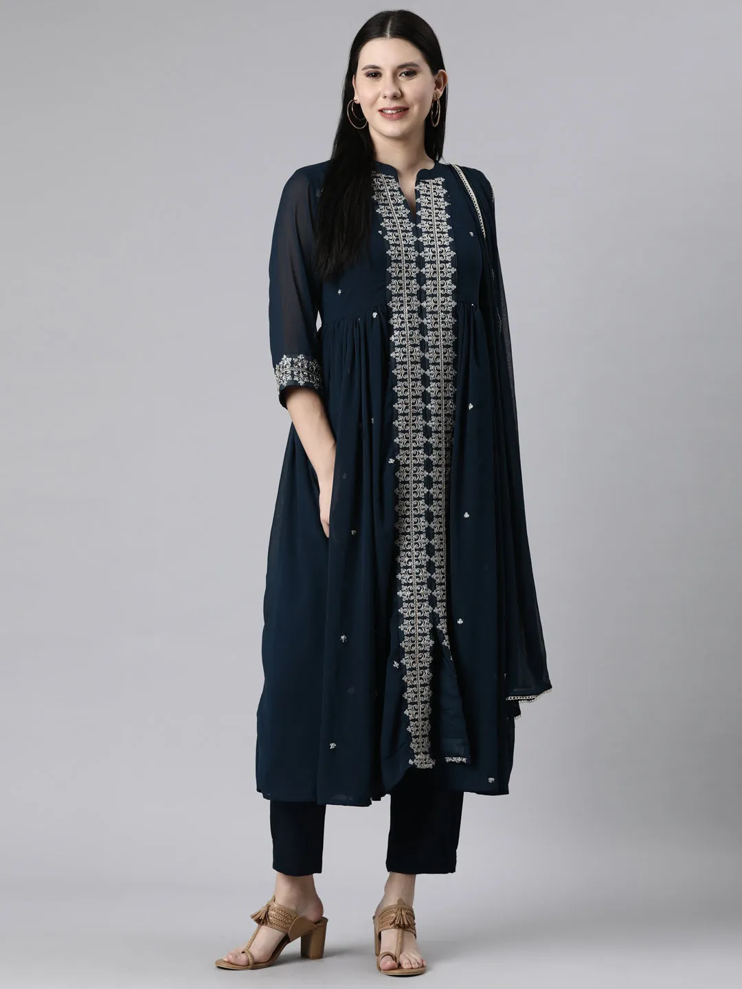 Neerus Green Casual Solid Anarkali Kurta and Trousers With Dupatta